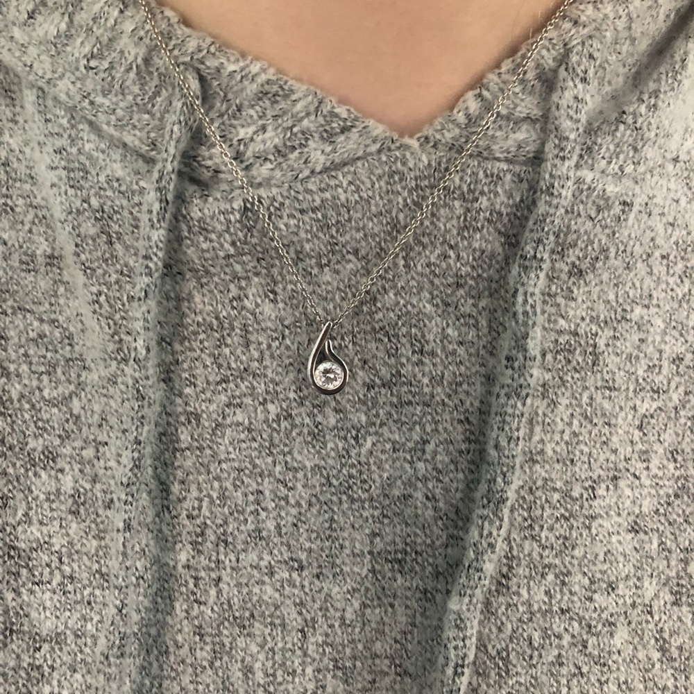Dainty Silver Cubic Zirconia Raindrop Necklace